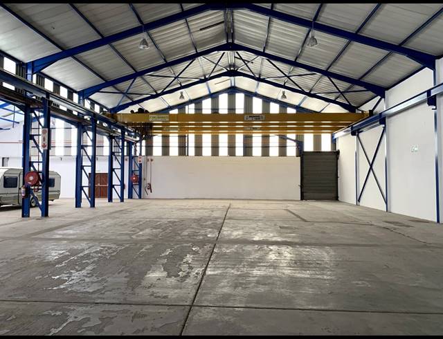 1,704M² FACTORY TO LET IN BEACONVALE
